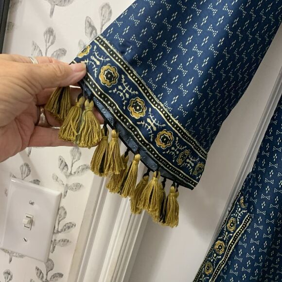 BIBA Indian Ethnic wear Kurta NWT.  Sz 34 (photo sizing) multicolor/open sides - Picture 3 of 12